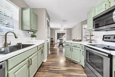 1000 John Wayne Circle, Fort Walton Beach, FL 32547 - Photo 16