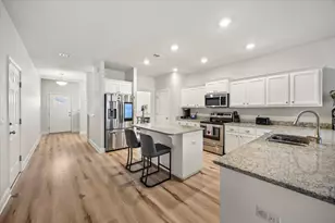 121 Ridgeway Cir, Crestview, FL 32536 - Photo 8