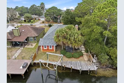 1682 College Parkway, Gulf Breeze, FL 32563 - Photo 2