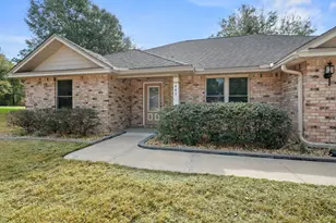409 Serene Ct, Crestview, FL 32539 - Photo 4