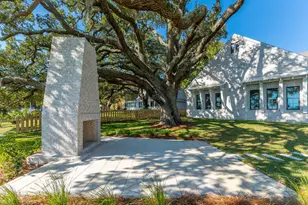 191 W Miracle Strip Parkway W, Mary Esther, FL 32569 - Photo 10