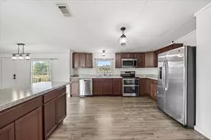 5278 Santa Gertrudas Dr Dr, Milton, FL 32583 - Photo 8