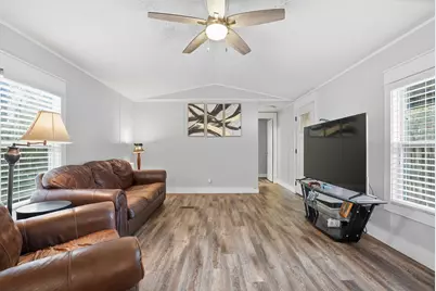 437 Black Creek Lodge Road, Freeport, FL 32439 - Photo 6