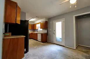 103 Jamie Ct, Crestview, FL 32539 - Photo 4