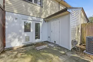 208 3rd St, Fort Walton Beach, FL 32548 - Photo 36