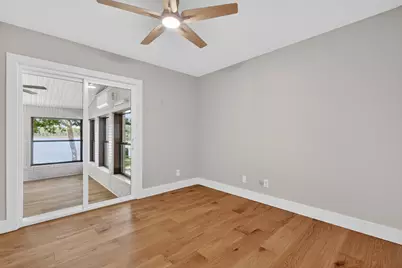 1013 Lake Drive, Niceville, FL 32578 - Photo 16