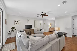 1404 28th St, Niceville, FL 32578 - Photo 8