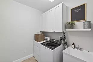 1404 28th St, Niceville, FL 32578 - Photo 16