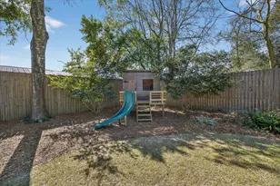 1404 28th St, Niceville, FL 32578 - Photo 38