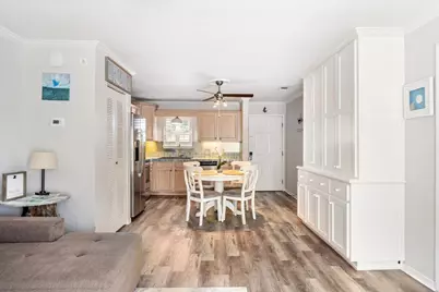 1330 Miracle Strip Parkway #212, Fort Walton Beach, FL 32548 - Photo 8