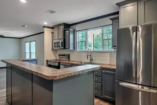 483 Howard St, Niceville, FL 32578 - Photo 1