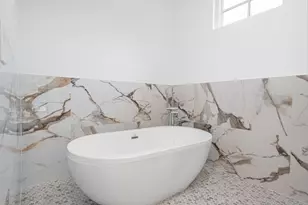 480 Arbour St, Defuniak Springs, FL 32433 - Photo 4