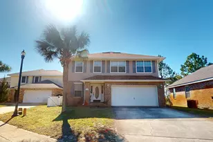 732 Saltair Ln, Mary Esther, FL 32569 - Photo 2
