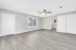 107 NW Wayne Ave NW, Fort Walton Beach, FL 32548 - Photo 14