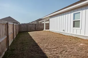 233 Lyla Ln, Crestview, FL 32539 - Photo 24