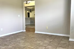 335 Egan Dr, Crestview, FL 32536 - Photo 4