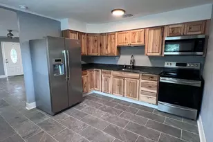 121 SE Harbeson Ave SE, Fort Walton Beach, FL 32548 - Photo 2