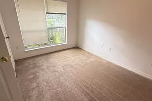 1022 Freeport Ct, Mary Esther, FL 32569 - Photo 12