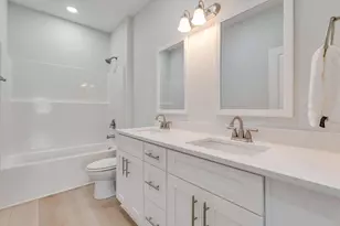 24 Riverwalk Cir, Freeport, FL 32439 - Photo 16