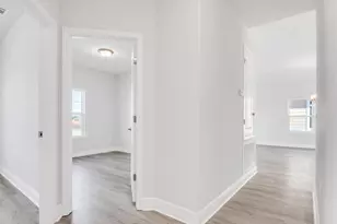 126 Bonne Vue Cir, Freeport, FL 32439 - Photo 12