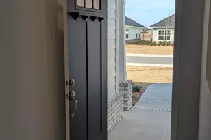 114 Bonne Vue Cir, Freeport, FL 32439 - Photo 2