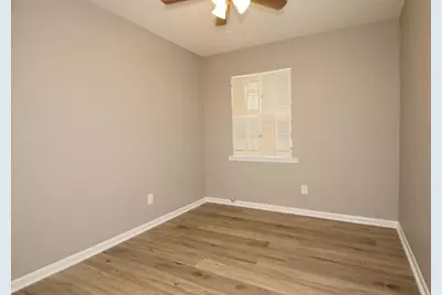 315 NE Sudduth Circle NE, Fort Walton Beach, FL 32548 - Photo 4