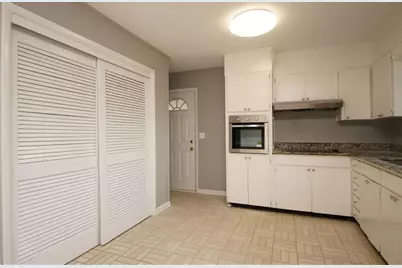 315 NE Sudduth Circle NE, Fort Walton Beach, FL 32548 - Photo 12