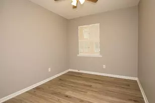 315 NE Sudduth Circle NE, Fort Walton Beach, FL 32548 - Photo 20