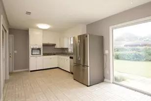 315 NE Sudduth Circle NE, Fort Walton Beach, FL 32548 - Photo 10