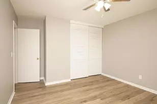 315 NE Sudduth Circle NE, Fort Walton Beach, FL 32548 - Photo 6