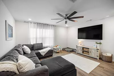 211 Laurel Hill Street, Crestview, FL 32539 - Photo 20