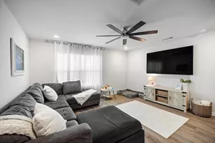 211 Laurel Hl St, Crestview, FL 32539 - Photo 20