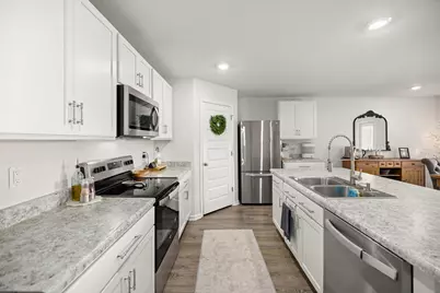 211 Laurel Hill Street, Crestview, FL 32539 - Photo 12