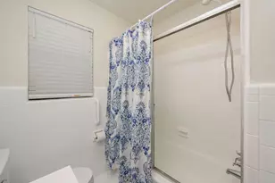 431 Andrew Dr, Valparaiso, FL 32580 - Photo 22