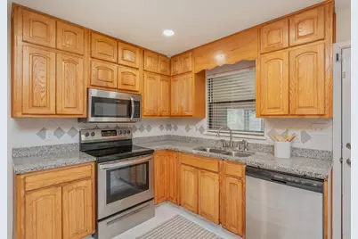 431 Andrew Drive, Valparaiso, FL 32580 - Photo 10