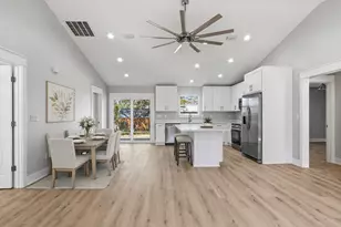 84 W Oleander Ave W, Defuniak Springs, FL 32433 - Photo 4