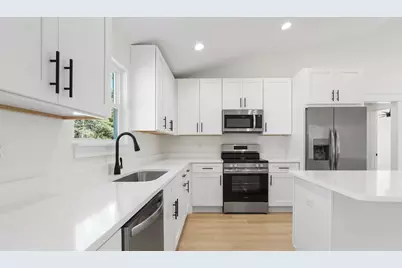 84 W Oleander Avenue W, Defuniak Springs, FL 32433 - Photo 8