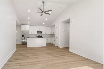 374 S 20th Street S, Defuniak Springs, FL 32435 - Photo 6