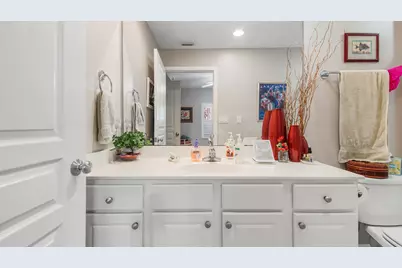 113 SE Brooks Street SE #204, Fort Walton Beach, FL 32548 - Photo 14