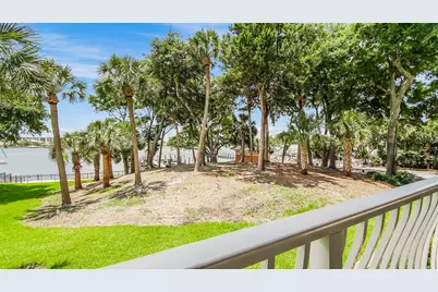 113 SE Brooks Street SE #204, Fort Walton Beach, FL 32548 - Photo 4