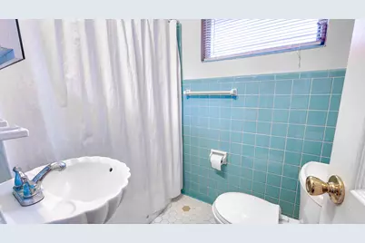 109 NW Maurice Avenue NW, Fort Walton Beach, FL 32548 - Photo 14