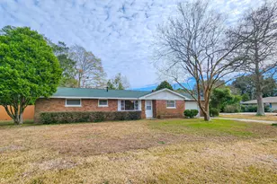 109 NW Maurice Ave NW, Fort Walton Beach, FL 32548 - Photo 2