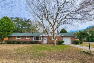 109 NW Maurice Ave NW, Fort Walton Beach, FL 32548 - Photo 1