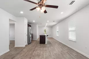 531 Earl Godwin Rd, Freeport, FL 32439 - Photo 10