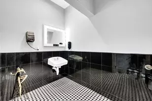 174 SE Miracle Strip Parkway SE, Fort Walton Beach, FL 32548 - Photo 8