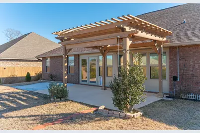 6223 Ithaca St, Milton, FL 32570 - Photo 2