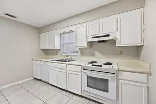 815 Valley Rd, Crestview, FL 32539 - Photo 10