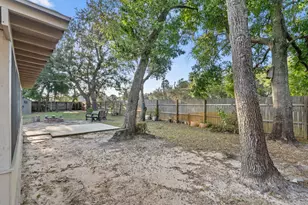 1963 Melissa Oaks Dr, Gulf Breeze, FL 32563 - Photo 34