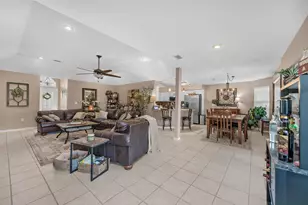 1984 Pine Ranch Dr, Navarre, FL 32566 - Photo 4