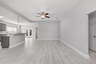 2285 Tom St, Navarre, FL 32566 - Photo 4